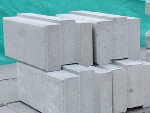 Lnter Locking Bricks Suppliers in Karanampettai